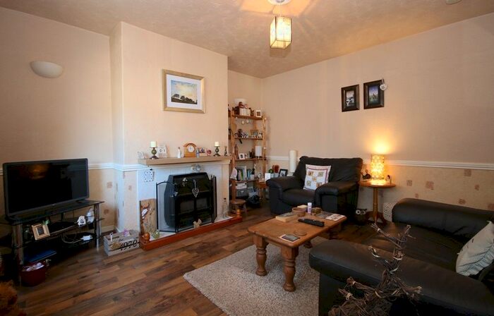 2 Bedroom Semi-Detached House For Sale In Roselea Drive, Crossens, Southport, PR9
