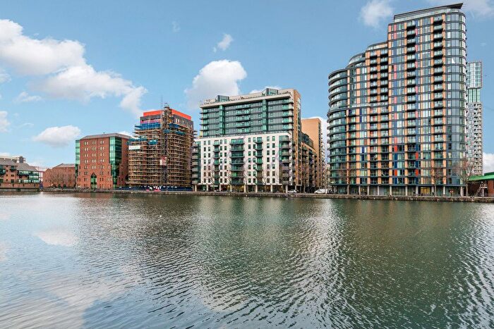 1 Bedroom Flat For Sale In Millharbour, London, E14