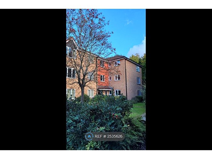 1 Bedroom Flat To Rent In The Hyde, Ware, SG12