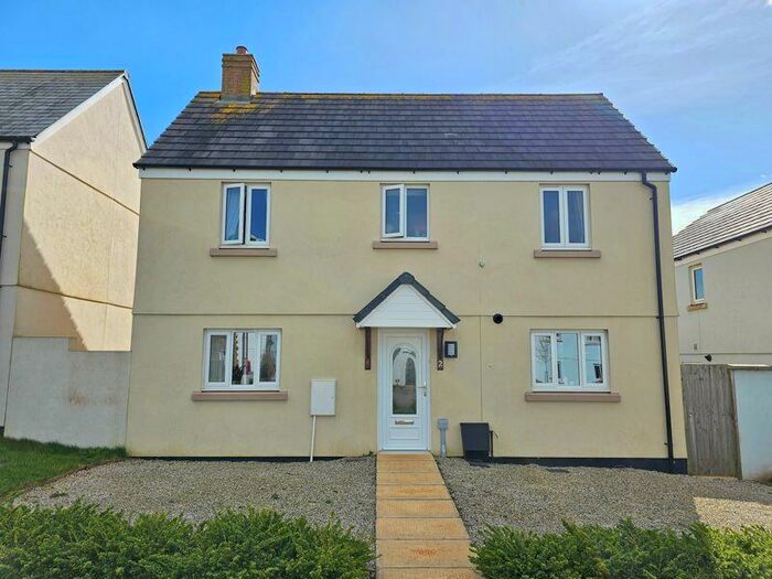 3 Bedroom Detached House For Sale In Fulford Gardens, North Tawton, EX20