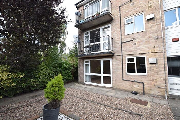 2 Bedroom Apartment To Rent In Slaid Hill Court, Leeds, West Yorkshire, LS17