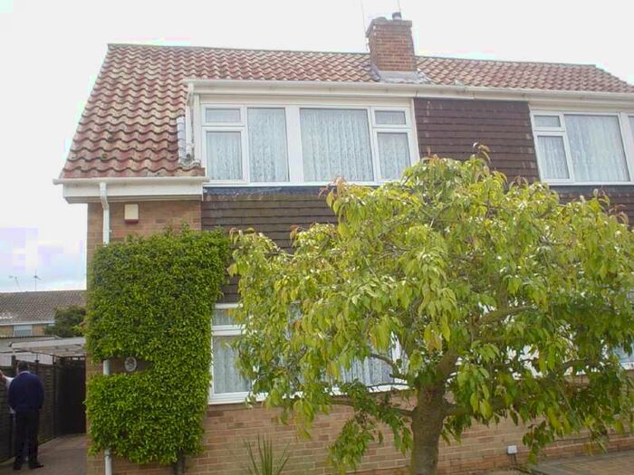 3 Bedroom Semi-Detached House To Rent In Meadow Road Sturry, CT2