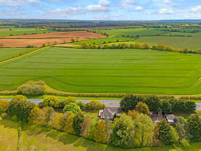 4 Bedroom Detached House For Sale In Braintree Road, Little Waltham, Chelmsford, CM3