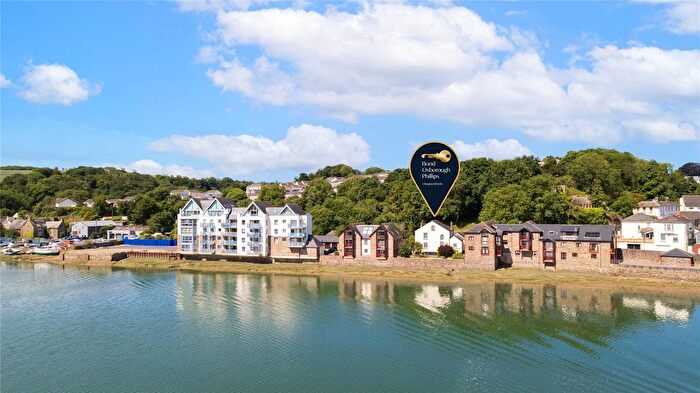 3 Bedroom Flat For Sale In New Road, Bideford, Devon, EX39