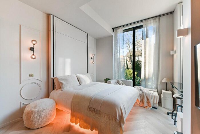 Studio To Rent In Dandi Brondesbury, Willesden Lane, London, NW2