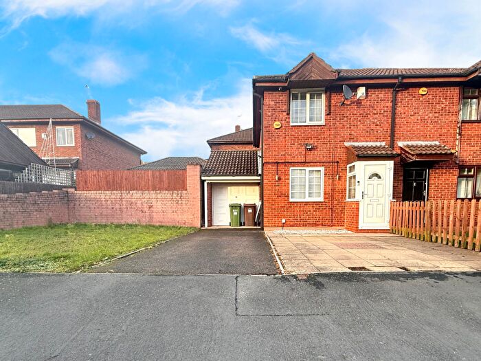 2 Bedroom Semi Detached House To Rent In Fordbridge Road, Kingshurst, B37