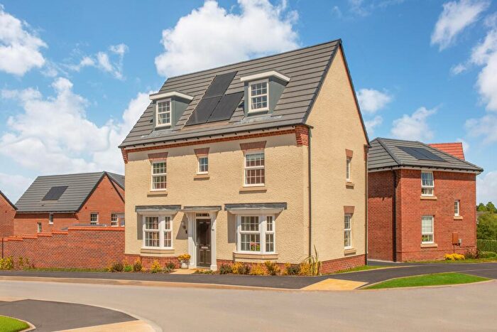 4 Bedroom Detached House For Sale In Fence Avenue, Macclesfield, Cheshire, SK10