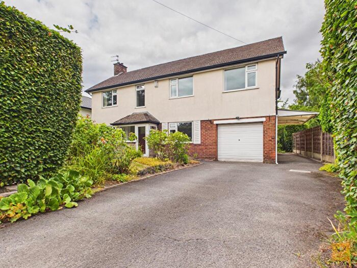 4 Bedroom Detached House For Sale In Dorchester Road, Hazel Grove, Stockport, SK7