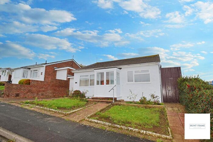 2 Bedroom Detached Bungalow For Sale In Magpie Road, Eastbourne, BN23