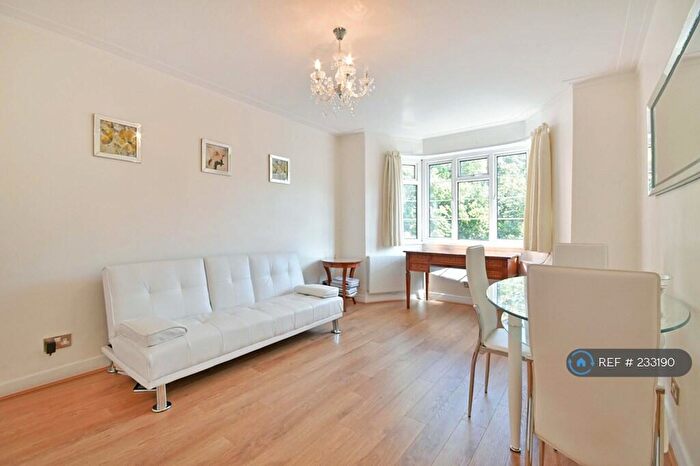 1 Bedroom Flat To Rent In Fordwych Court, London, NW2