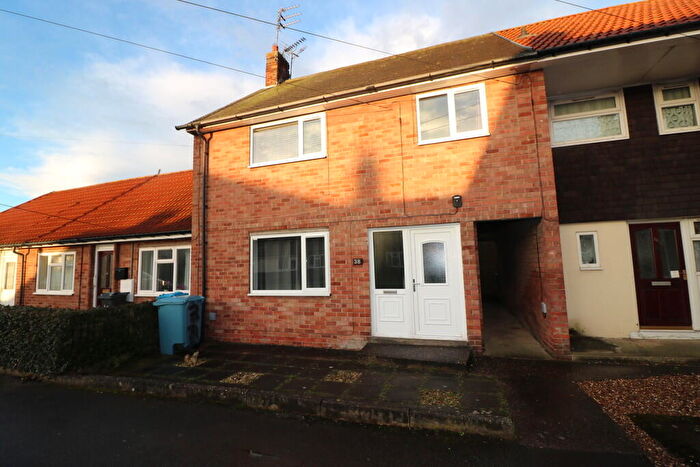 3 Bedroom Terraced House To Rent In Meltonby Avenue, HU5