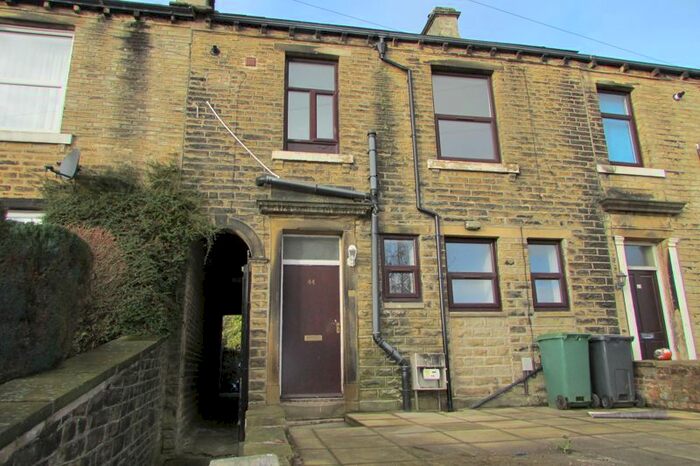 1 Bedroom Terraced House To Rent In Oakes Road, Lindley, Huddersfield, HD3