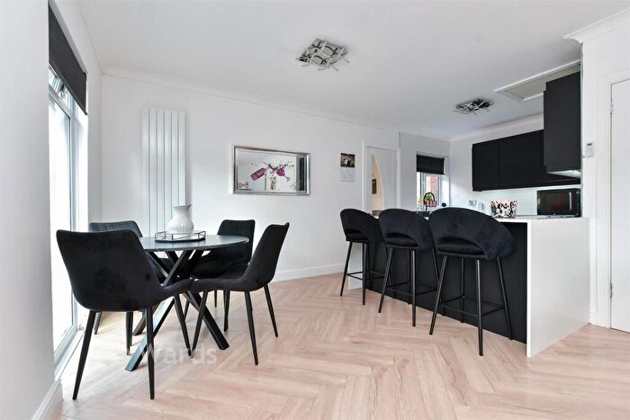 2 Bedroom Semi-Detached Bungalow For Sale In Rosemary Gardens, Broadstairs, Kent, CT10