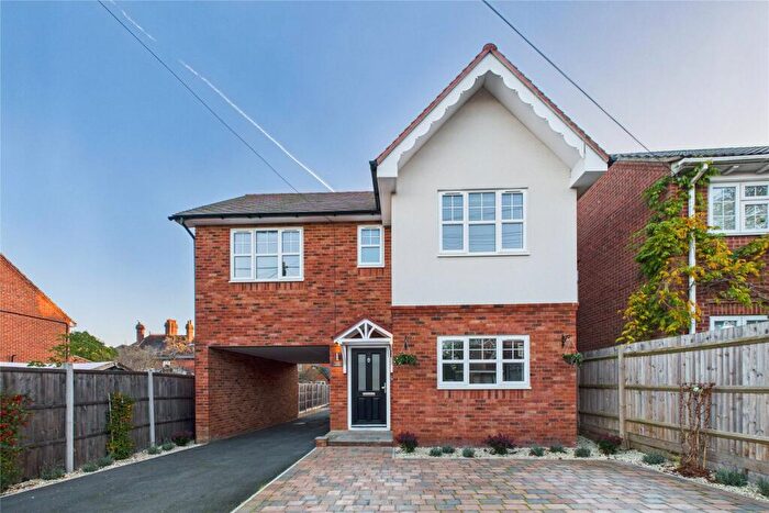 3 Bedroom Detached House To Rent In Camden Road, Maidenhead, Berkshire, SL6