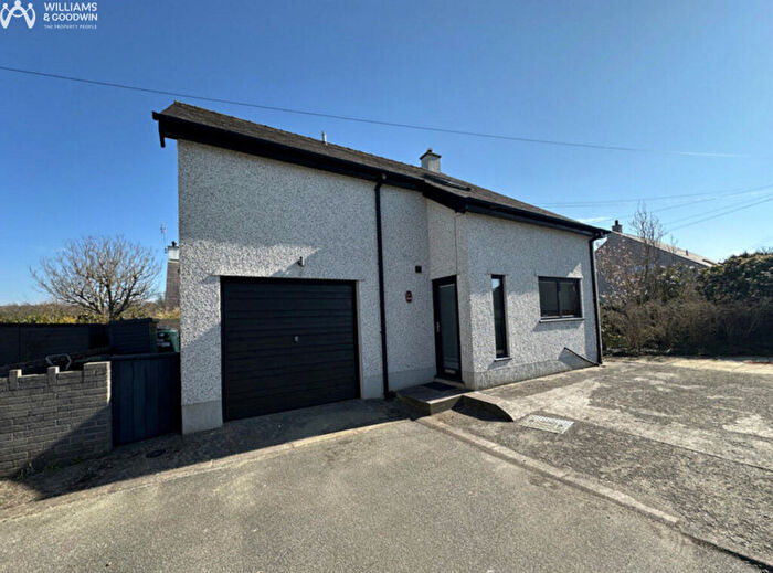 4 Bedroom Detached House For Sale In Beddgwenan Estate, Llandwrog Nr Caernarfon, Gwynedd, LL54