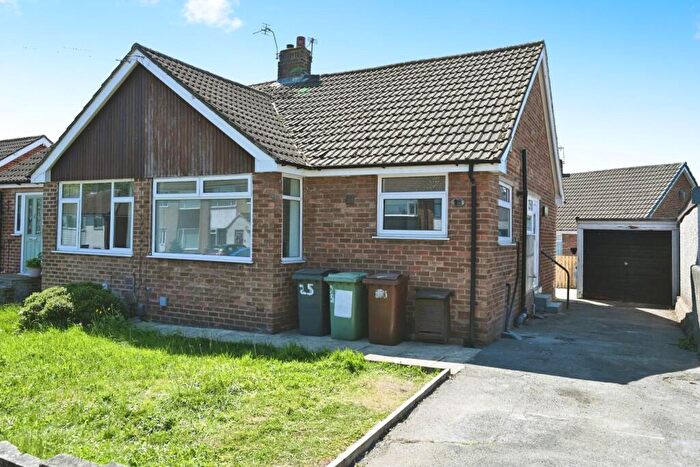2 Bedroom Semi-Detached Bungalow To Rent In Church Street, Yeadon, Leeds, LS19