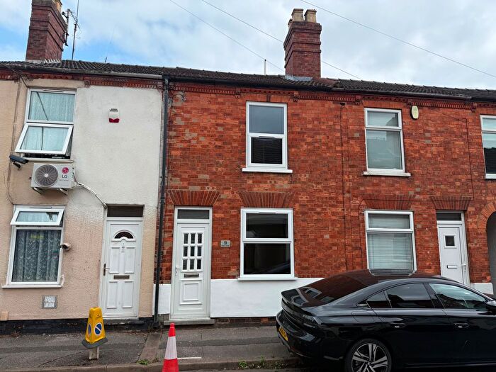 2 Bedroom Terraced House For Sale In Albany Street, Lincoln, LN1
