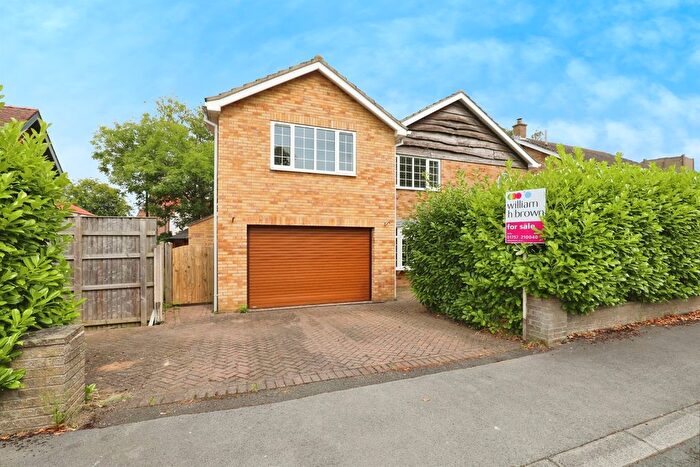 4 Bedroom Detached House For Sale In Manor Garth, Riccall, York, YO19