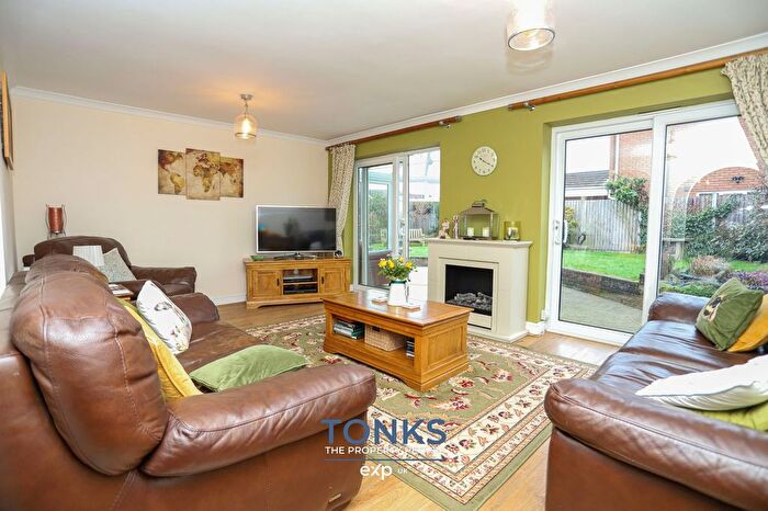 5 Bedroom Detached House For Sale In County Park Avenue, Halesowen, B62
