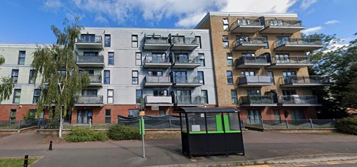 1 Bedroom Flat To Rent In Brockwell Place, London Road, Dunstable, LU6