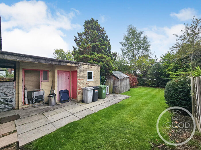 3 Bedroom Terraced House For Sale In Hampson Crescent, Handforth, SK9
