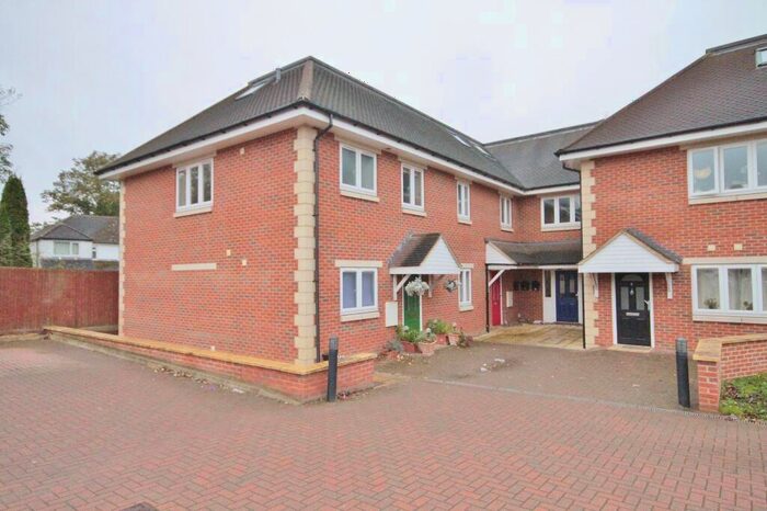 1 Bedroom Apartment To Rent In Flat Freeman Court, A Marston Road, Oxford, OX3
