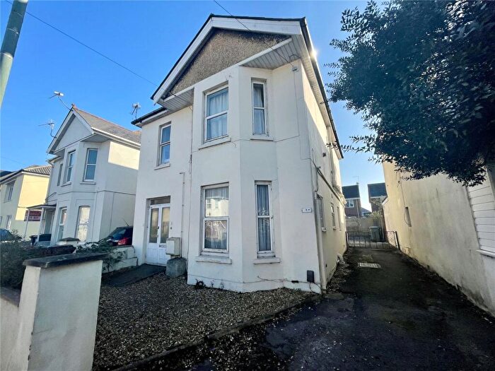 1 Bedroom Apartment To Rent In Columbia Road, Bournemouth, Dorset, BH10