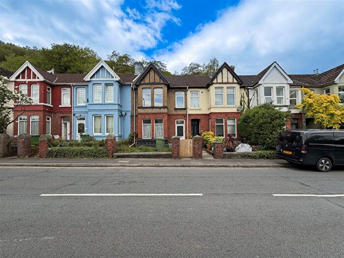 4 Bedroom Property For Sale In Llantwit Road, Treforest, Pontypridd, CF37