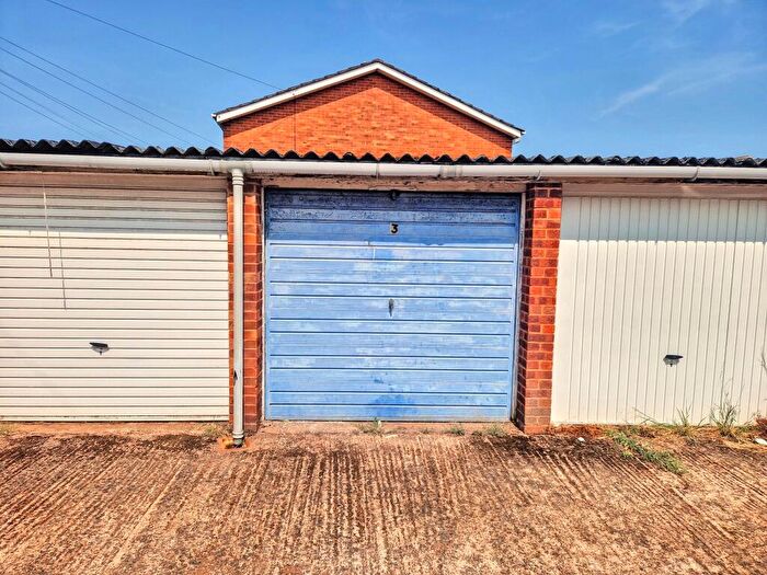 Garage / Parking To Rent In Francis Close, Exeter, EX4