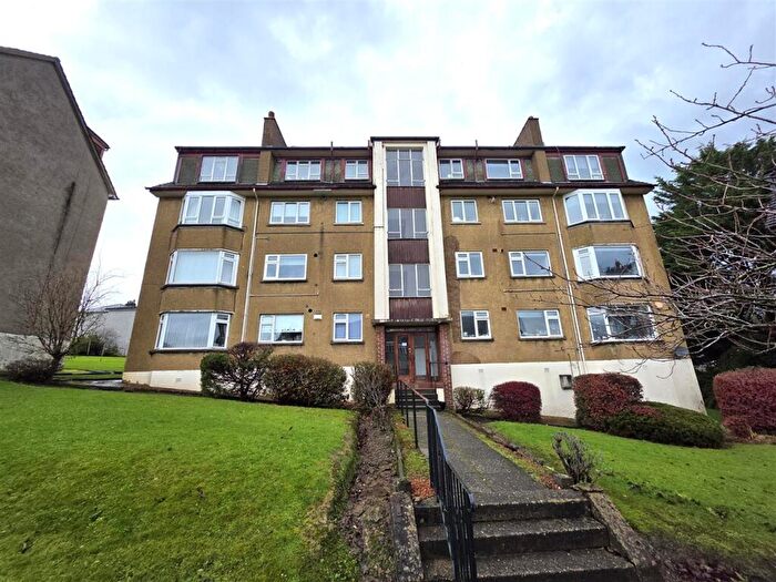 2 Bedroom Apartment To Rent In Orchard Park, Giffnock, Glasgow, G46