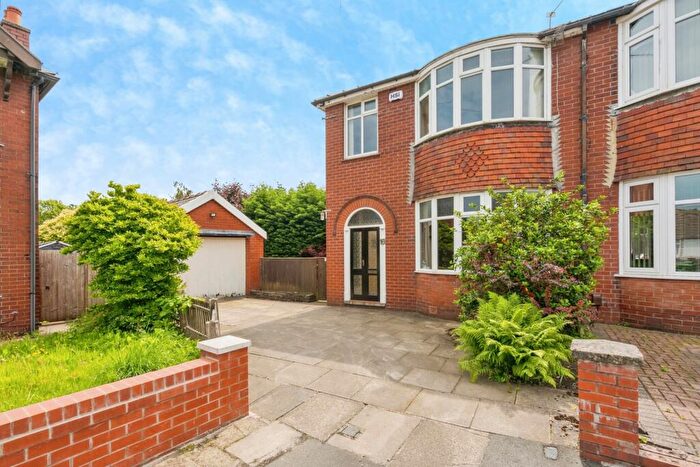 3 Bedroom Semi-Detached House For Sale In Norfolk Drive, Farnworth, Bolton, Greater Manchester, BL4