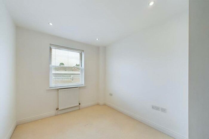 3 Bedroom Terraced House For Sale In Litten Terrace, Chichester, PO19