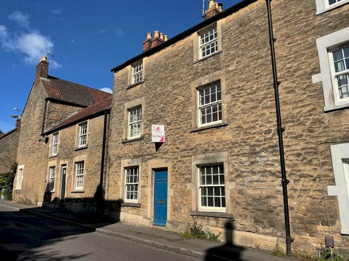 3 Bedroom House To Rent In Selwood Road, Frome, BA11