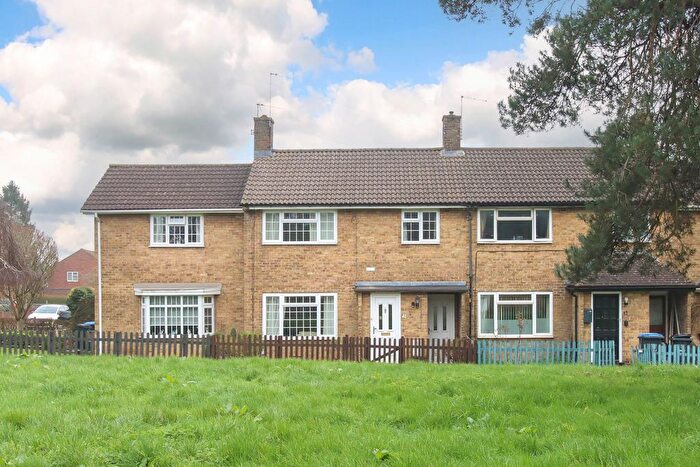 3 Bedroom Terraced House For Sale In White Hart Drive, Hemel Hempstead, HP2