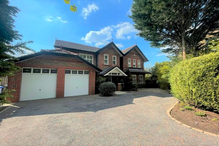 4 Bedroom Detached House To Rent In South Downs Road, Hale, Altrincham, WA14
