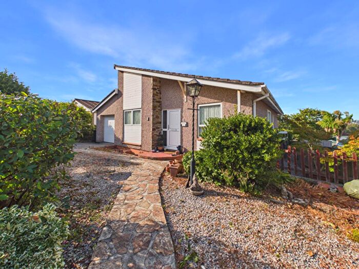 3 Bedroom Bungalow For Sale In Sydney Road, Torpoint, PL11