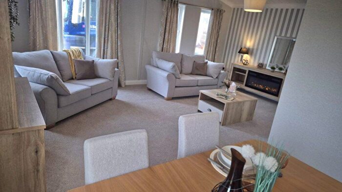 2 Bedroom Park Home For Sale In The Otterham Residential Park, ME8