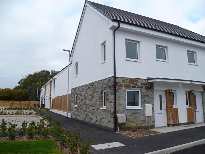 2 Bedroom Semi Detached House To Rent In Plymview Close, Plymouth, PL3