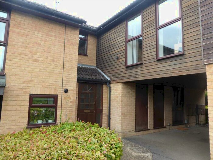 1 Bedroom House To Rent In Fleetham Gardens, Lower Earley, RG6