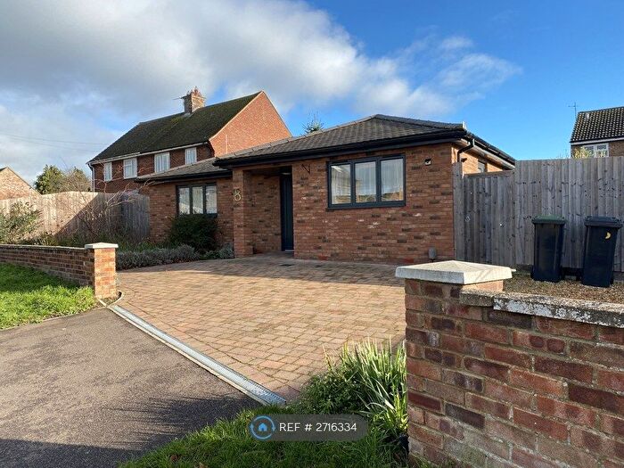2 Bedroom Bungalow To Rent In Windsor Way, Langford, Biggleswade, SG18