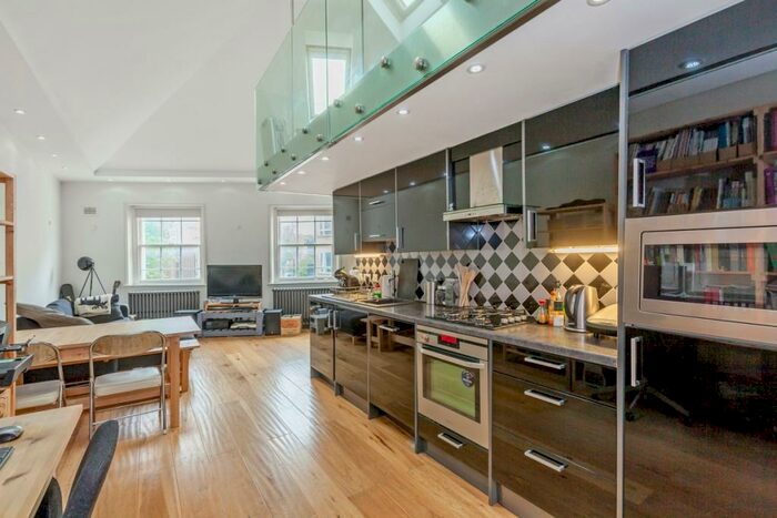 1 Bedroom Flat To Rent In Northchurch Road, London, N1