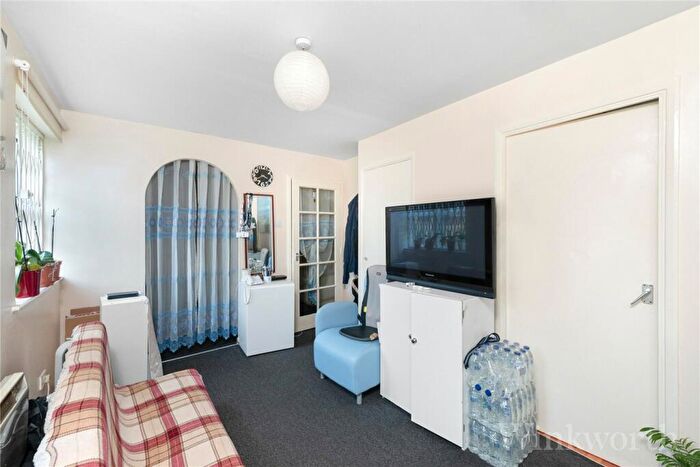 Studio To Rent In John Williams Close, New Cross, London, SE14