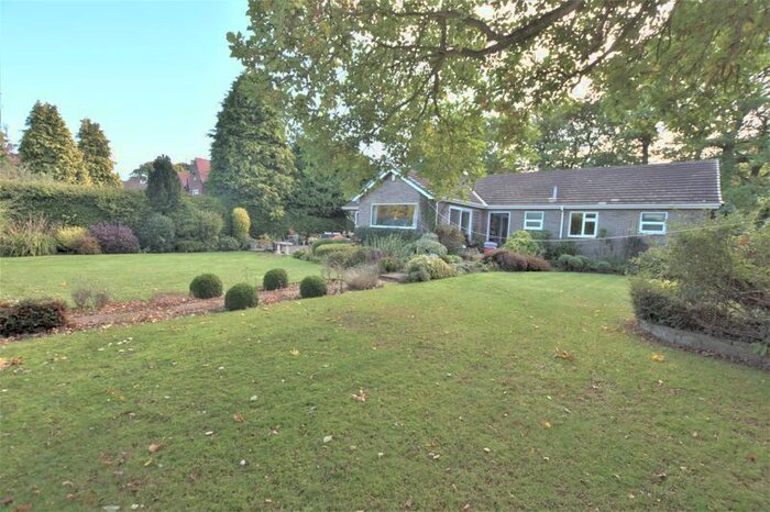 4 Bedroom Detached Bungalow For Sale In Lintzford Road, Hamsterley Mill, Rowlands Gill, NE39