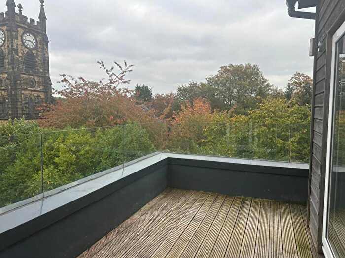 3 Bedroom Penthouse To Rent In Church Street, Paddock, Huddersfield, West Yorkshire, HD1