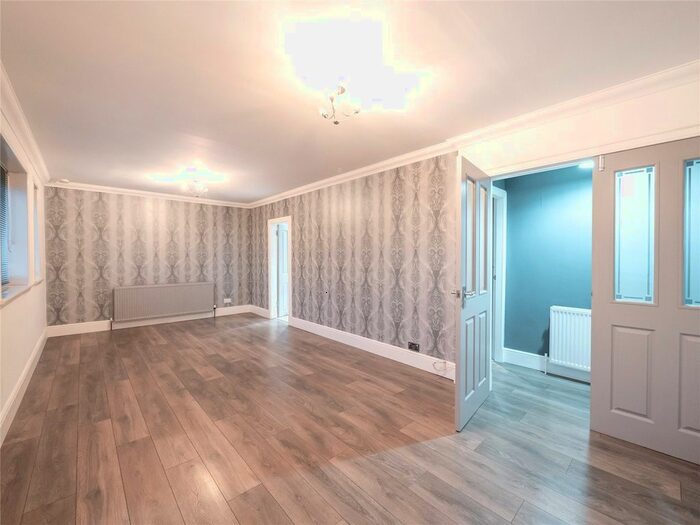 3 Bedroom Detached House To Rent In Fernieside Crescent, Edinburgh, EH17