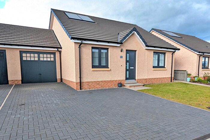 3 Bedroom Detached Bungalow For Sale In Milquhanzie Way, Crieff, PH7