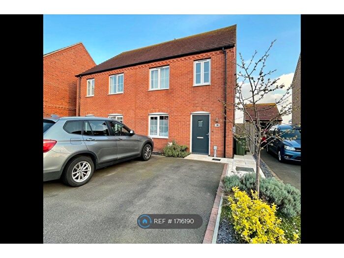 3 Bedroom Semi-Detached House To Rent In Pollywiggle Drive, Swaffham, PE37