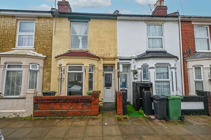 2 Bedroom Terraced House To Rent In Eastfield Road, Southsea, PO4