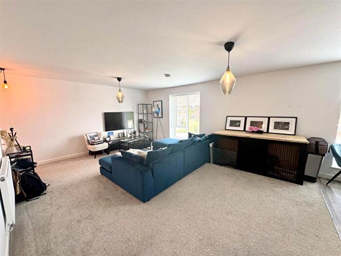 2 Bedroom Apartment For Sale In The Beeches, Ormerod Road, Chepstow, NP16