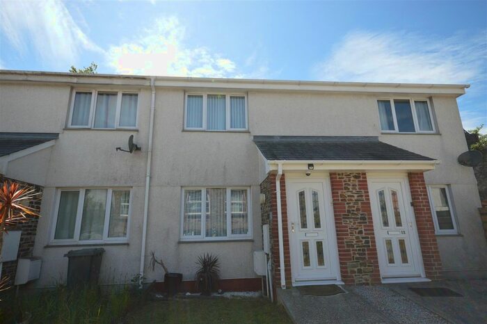 2 Bedroom Property To Rent In Chapel Close, Tuckingmill, Camborne, TR14